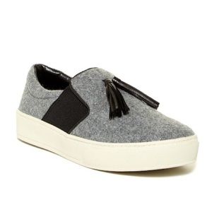 NWOB Marc Fisher grey sneakers 6.5